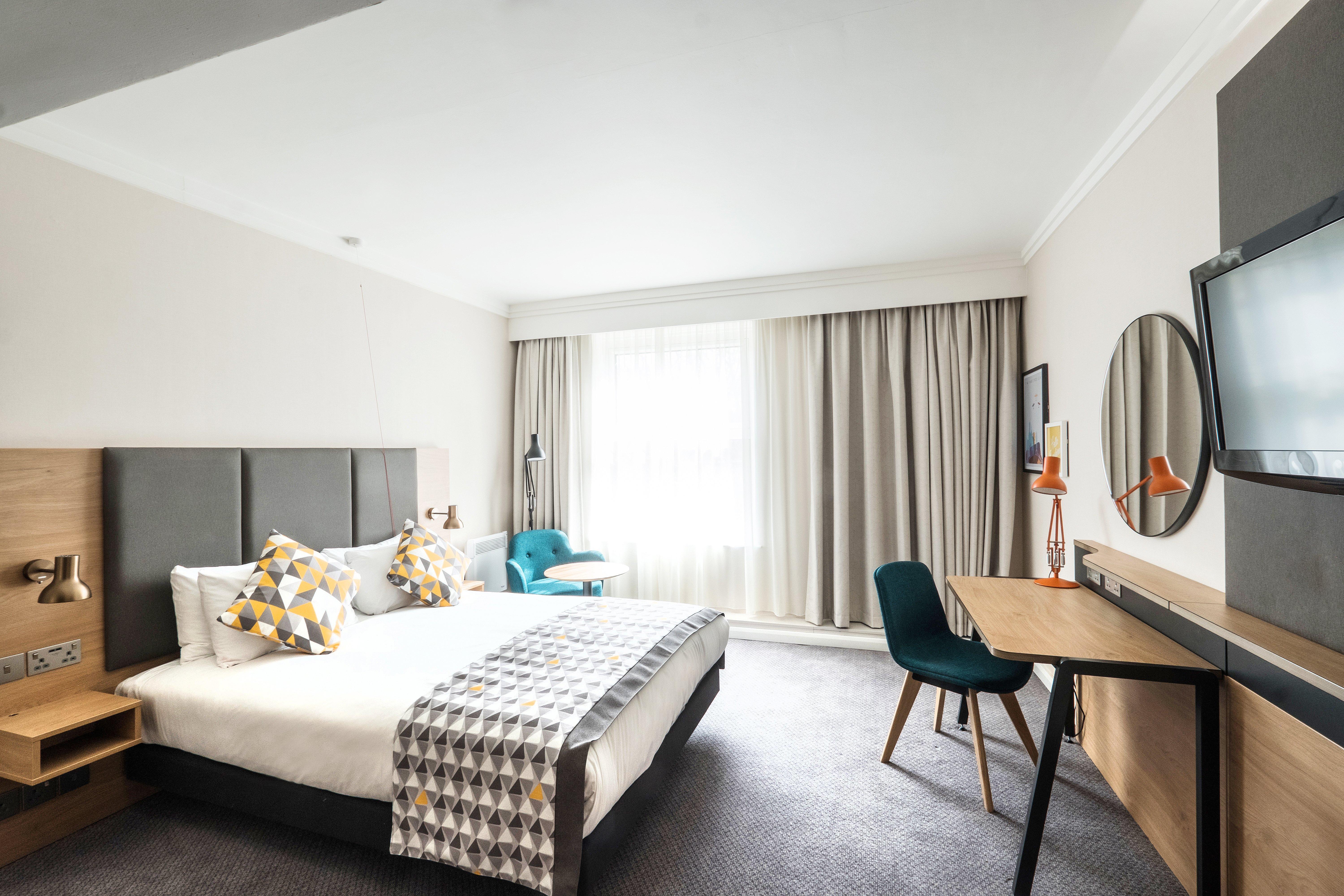 Holiday Inn Farnborough By Ihg Dış mekan fotoğraf