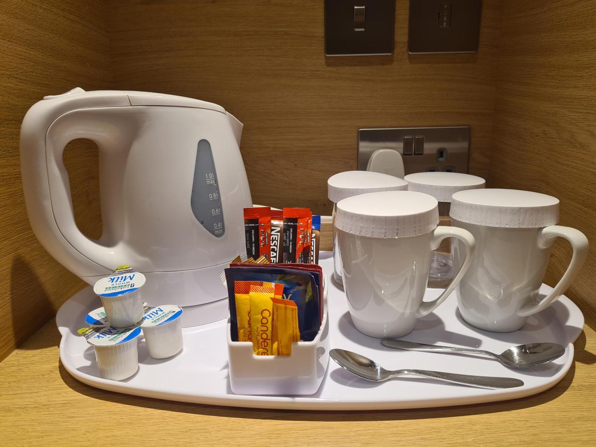 Holiday Inn Farnborough By Ihg Dış mekan fotoğraf